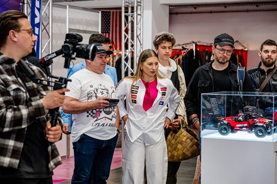 POZNAN MOTOR SHOW GOSIA RDEST