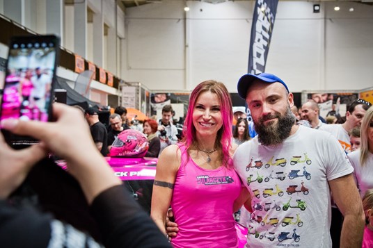 karolina pilarczyk na poznan motor show